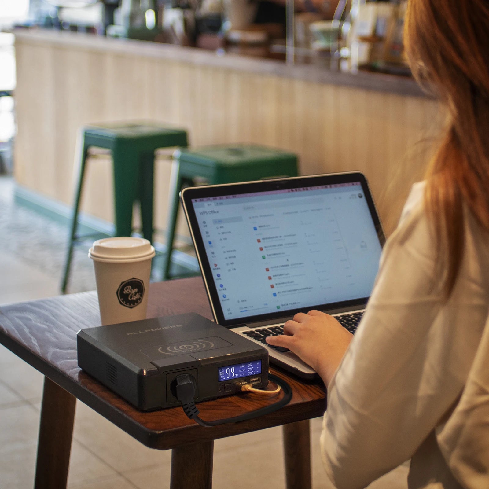 Batterie Externe ALLPOWERS Solar powerbank utilisation